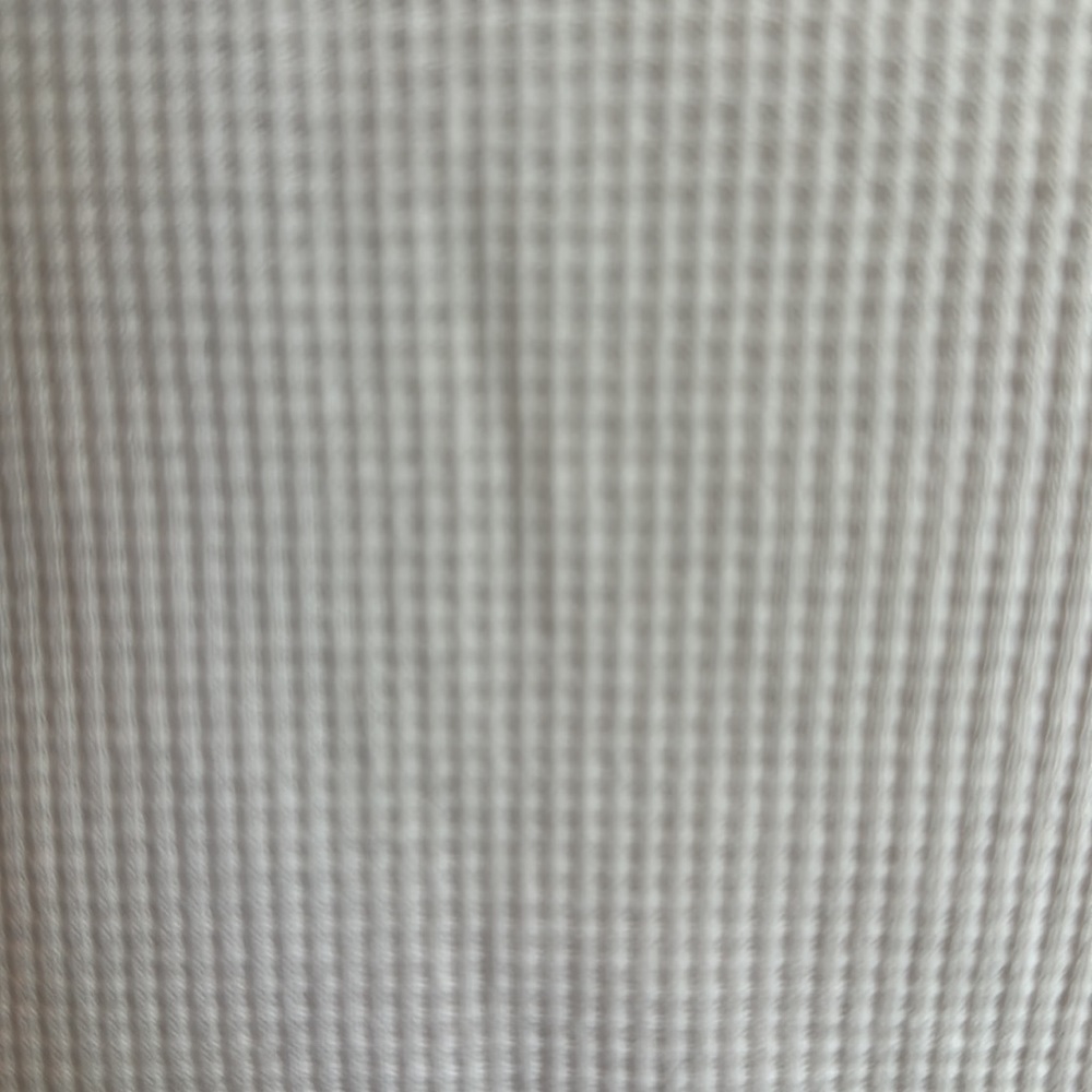 Shirt - Picture 2 of 3